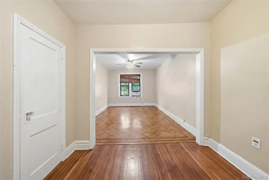 7935 Myrtle Avenue Ridgewood NY 11385
