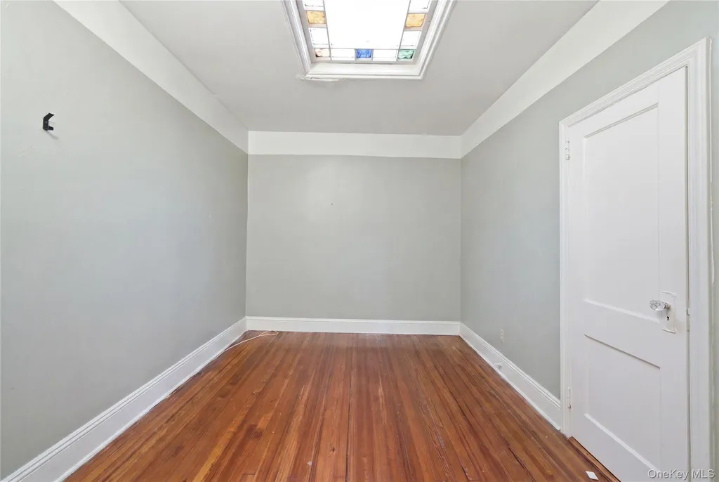 7935 Myrtle Avenue Ridgewood NY 11385