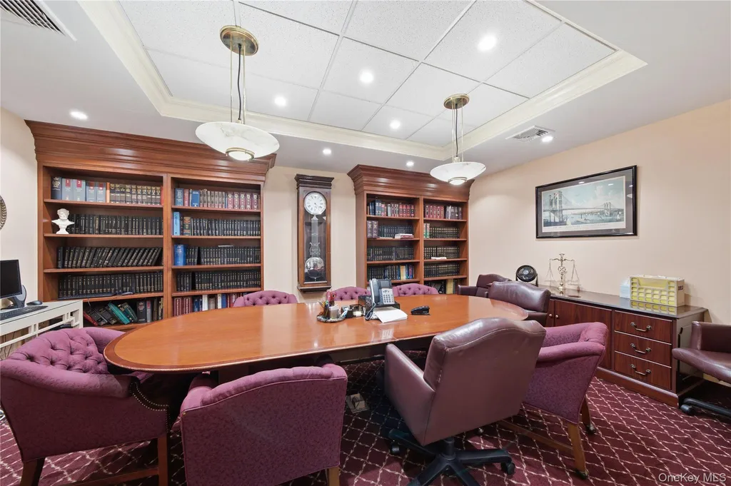 7935 Myrtle Avenue Ridgewood NY 11385