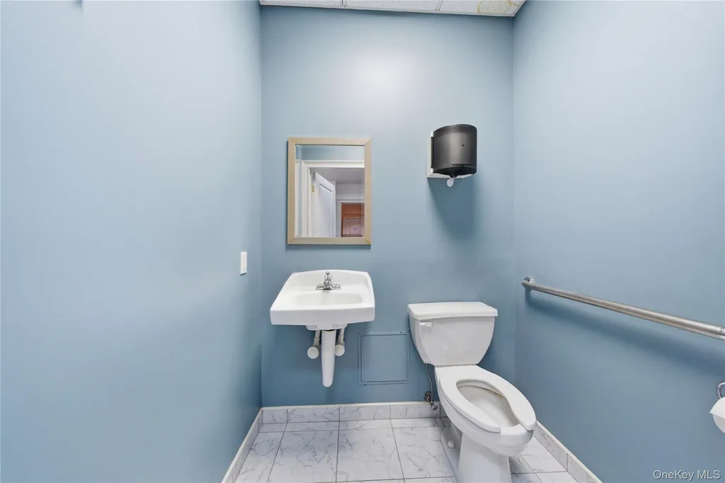 7935 Myrtle Avenue Ridgewood NY 11385