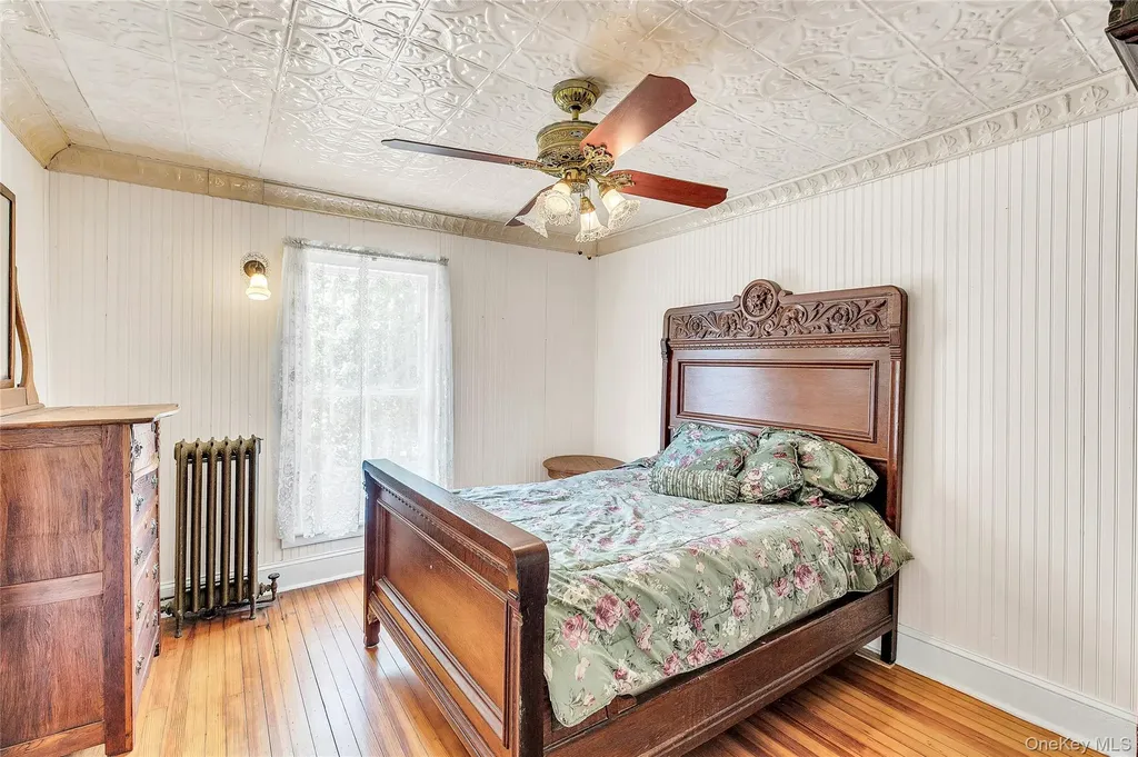 430 Montauk Highway East Moriches NY 11940