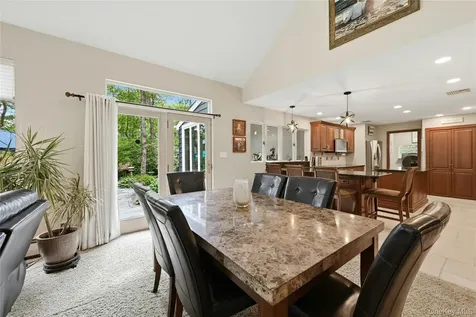 18 Nicole Court Manorville NY 11949