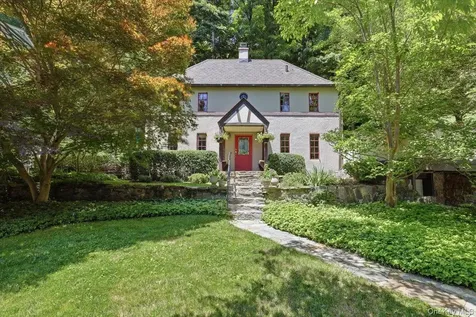 220 Mill River Road Chappaqua NY 10514