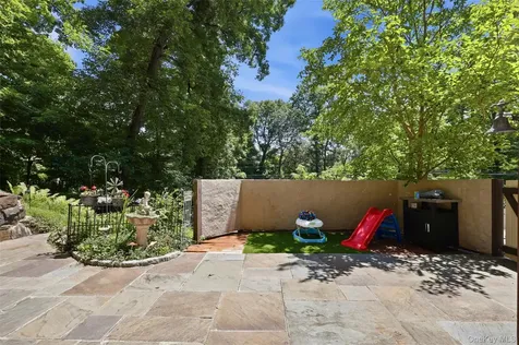 220 Mill River Road Chappaqua NY 10514