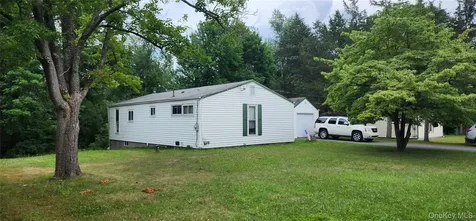 48 Gleason Boulevard Pleasant Valley NY 12569