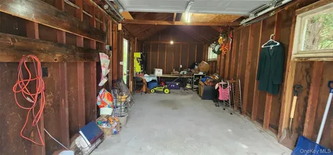 48 Gleason Boulevard Pleasant Valley NY 12569