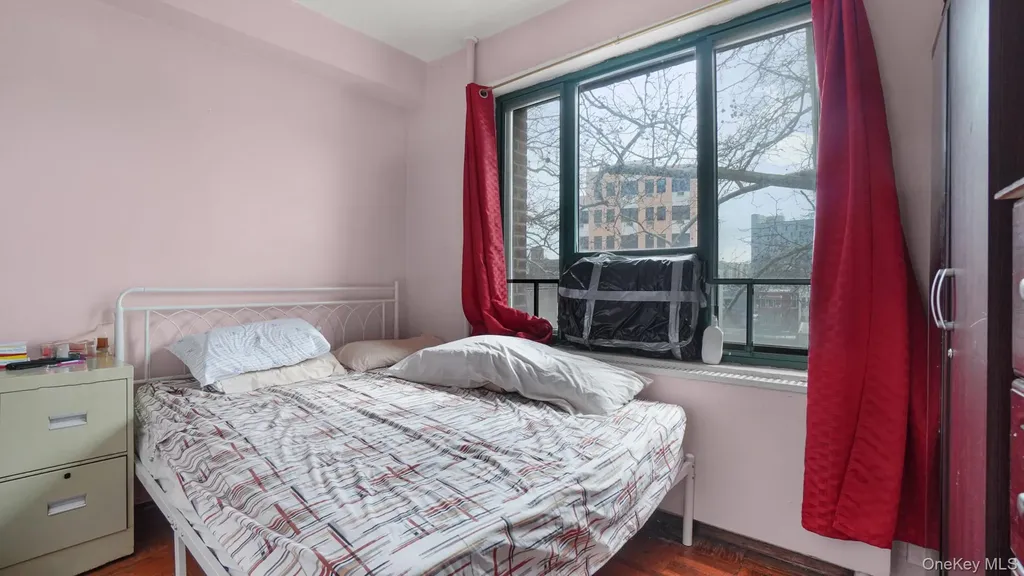 2049 Mcgraw Avenue Bronx NY 10462