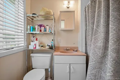 13 N Peach Street Bethpage NY 11714