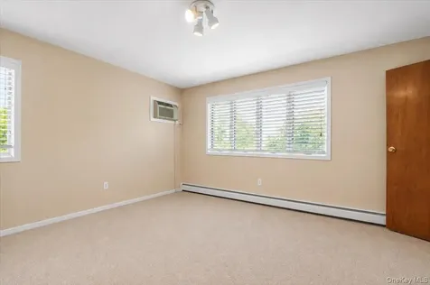13 N Peach Street Bethpage NY 11714