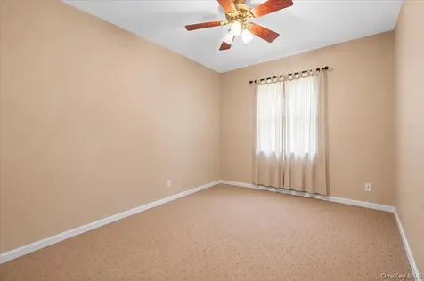 13 N Peach Street Bethpage NY 11714
