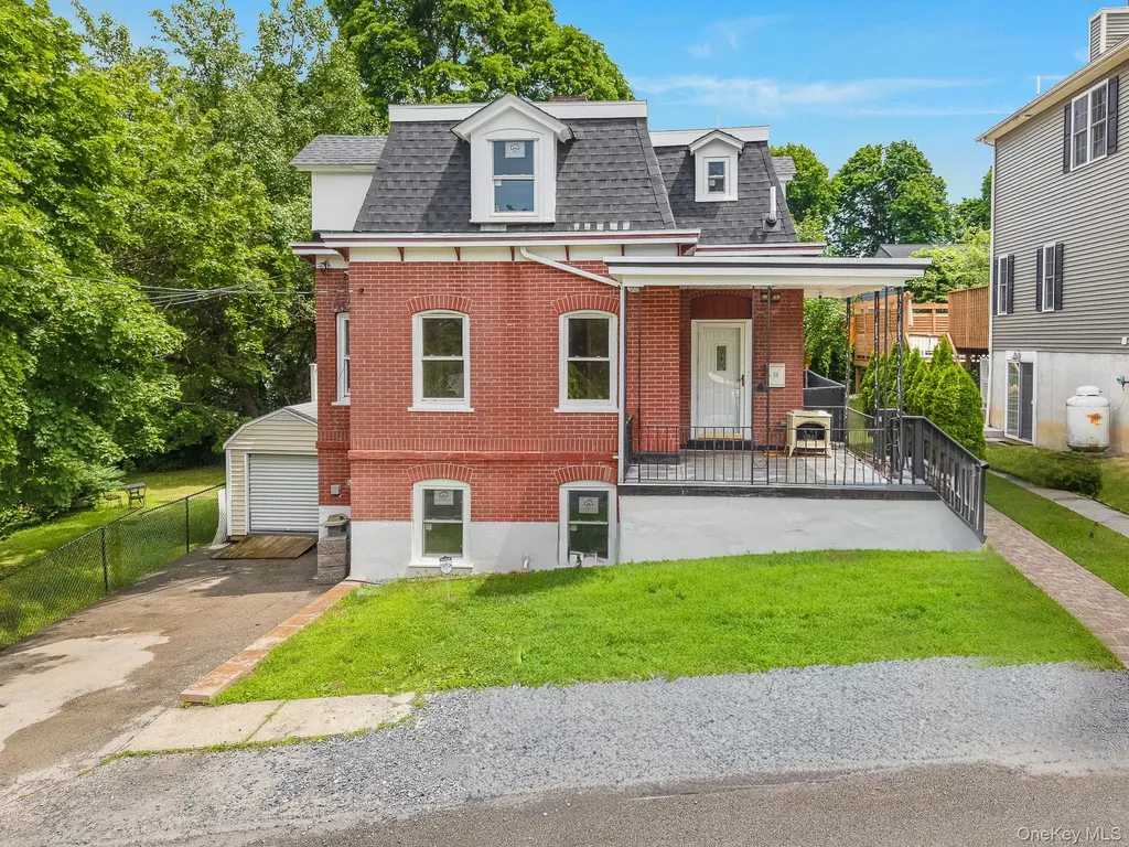 10 Robinson Street Beacon NY 12508