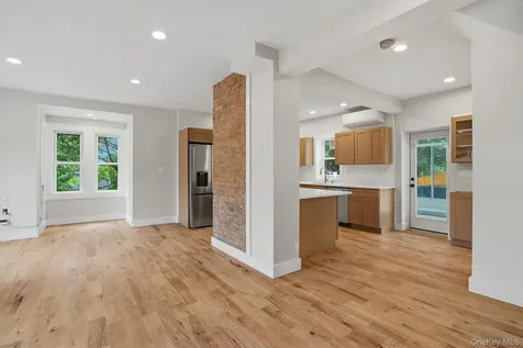 10 Robinson Street Beacon NY 12508