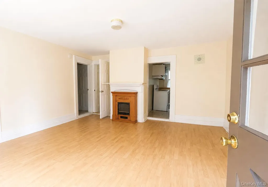 17 Clove Road Salisbury Mills NY 12577