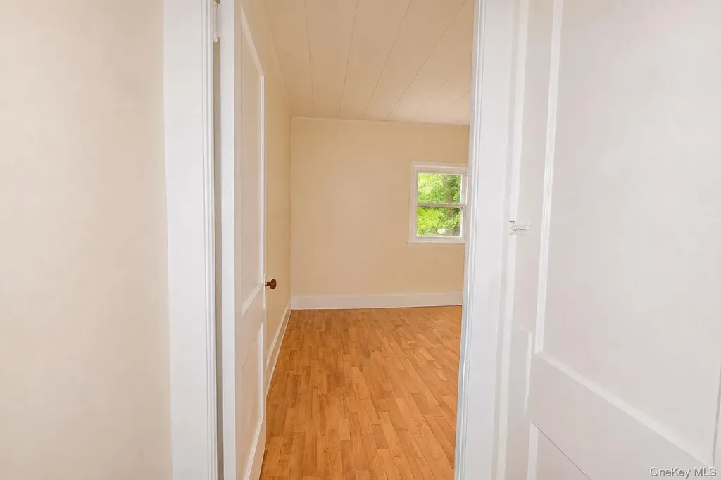 17 Clove Road Salisbury Mills NY 12577