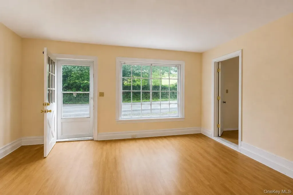 17 Clove Road Salisbury Mills NY 12577