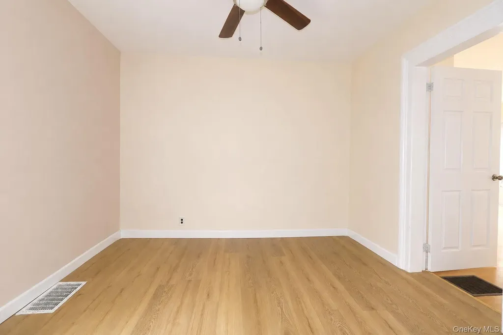 17 Clove Road Salisbury Mills NY 12577