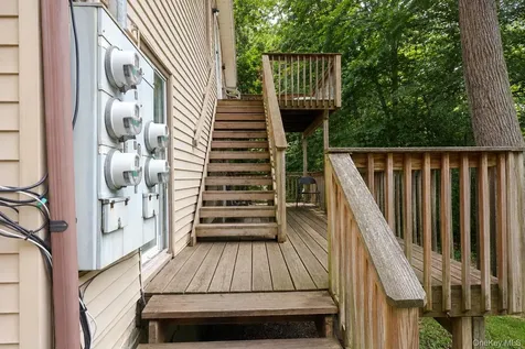 17 Clove Road Salisbury Mills NY 12577