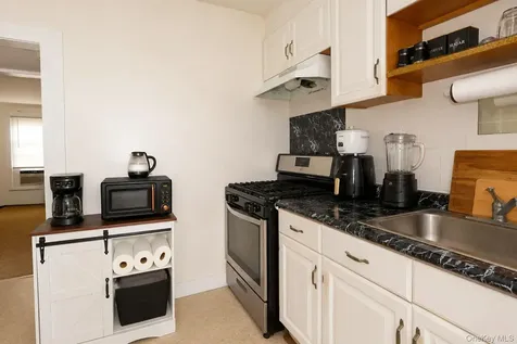 17 Clove Road Salisbury Mills NY 12577
