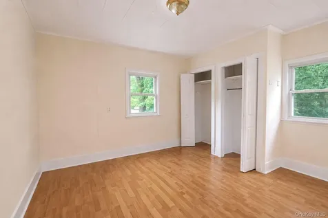 17 Clove Road Salisbury Mills NY 12577
