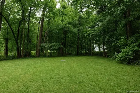 17 Clove Road Salisbury Mills NY 12577