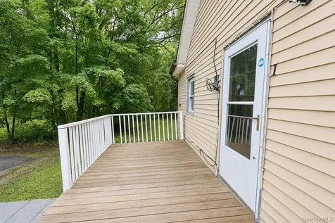 17 Clove Road Salisbury Mills NY 12577