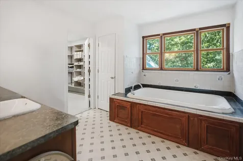 74 John Lane Manorville NY 11949