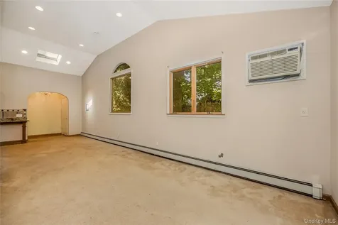 216 Woodbury Road Woodbury NY 11797