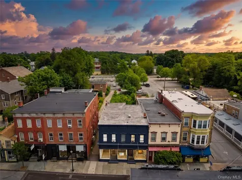 105 Partition Street Saugerties NY 12477