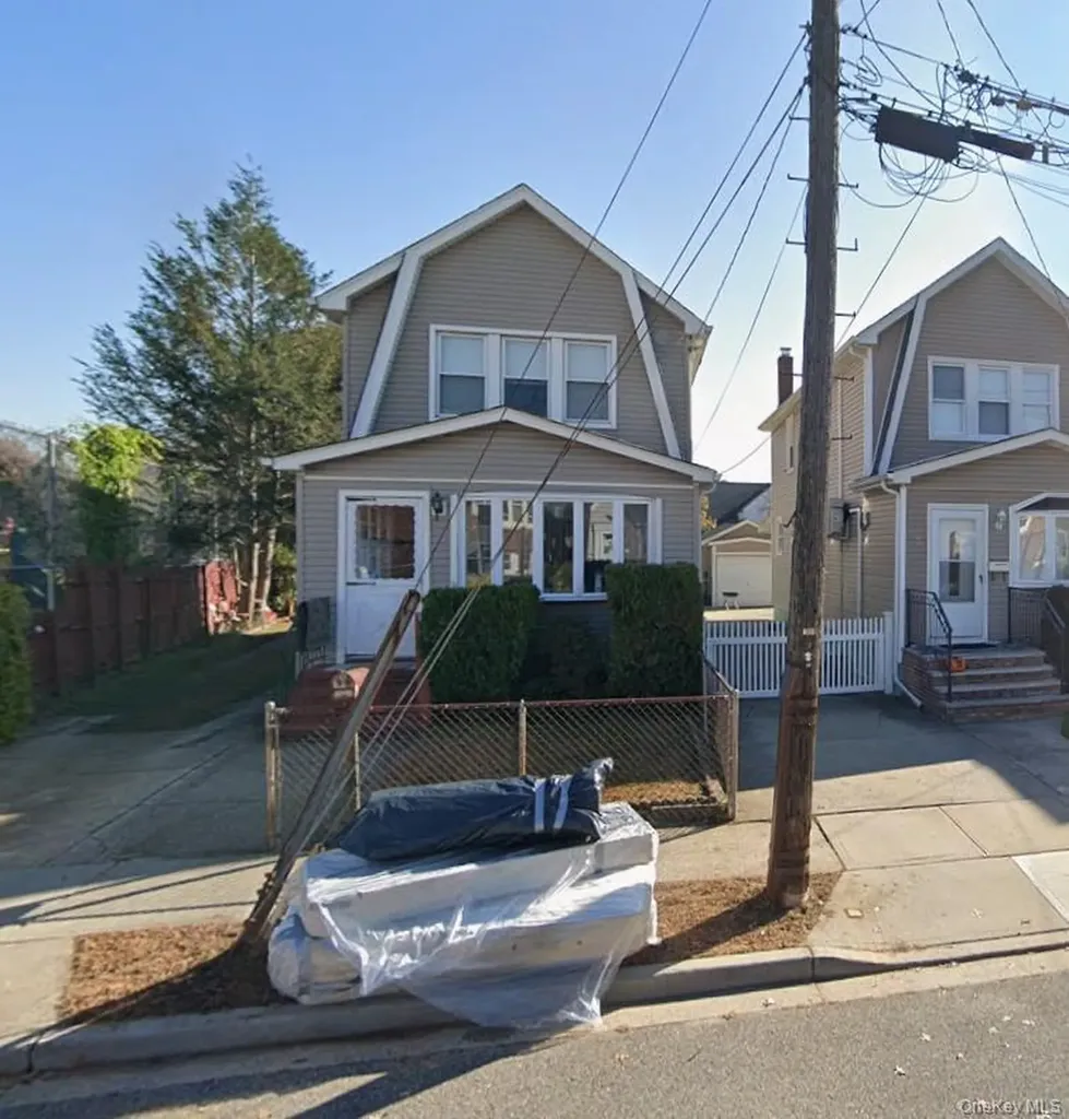 1 Melrose Street Elmont NY 11003