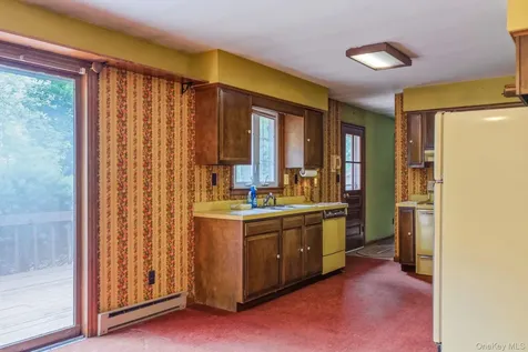 128 Hall Road Grahamsville NY 12740