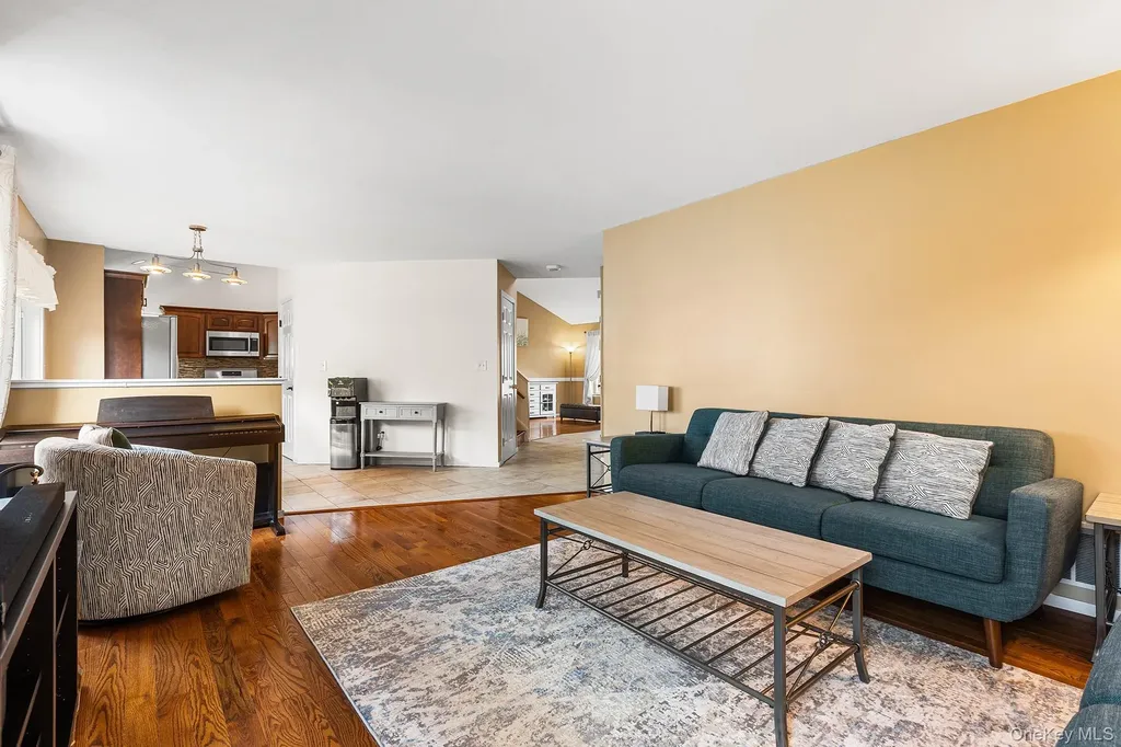 7 Woodfield Drive Washingtonville NY 10992