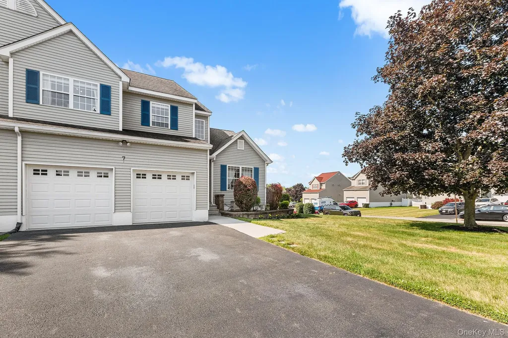 7 Woodfield Drive Washingtonville NY 10992