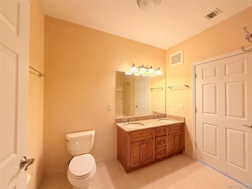 943 Tower Ridge Circle Middletown NY 10941
