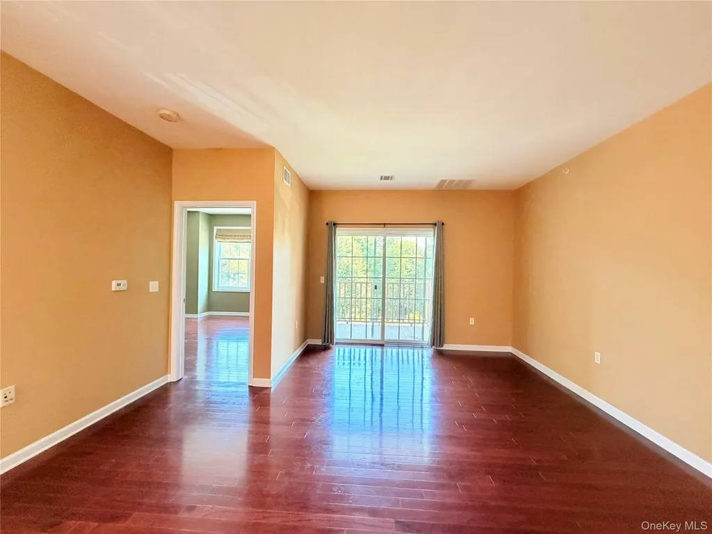 943 Tower Ridge Circle Middletown NY 10941