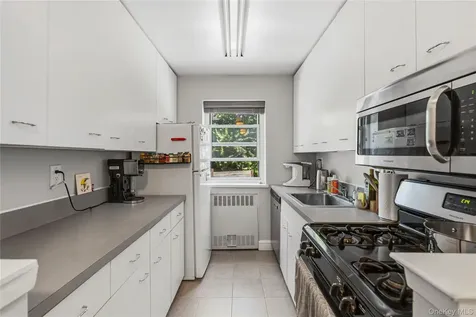 111 E Hartsdale Avenue Hartsdale NY 10530