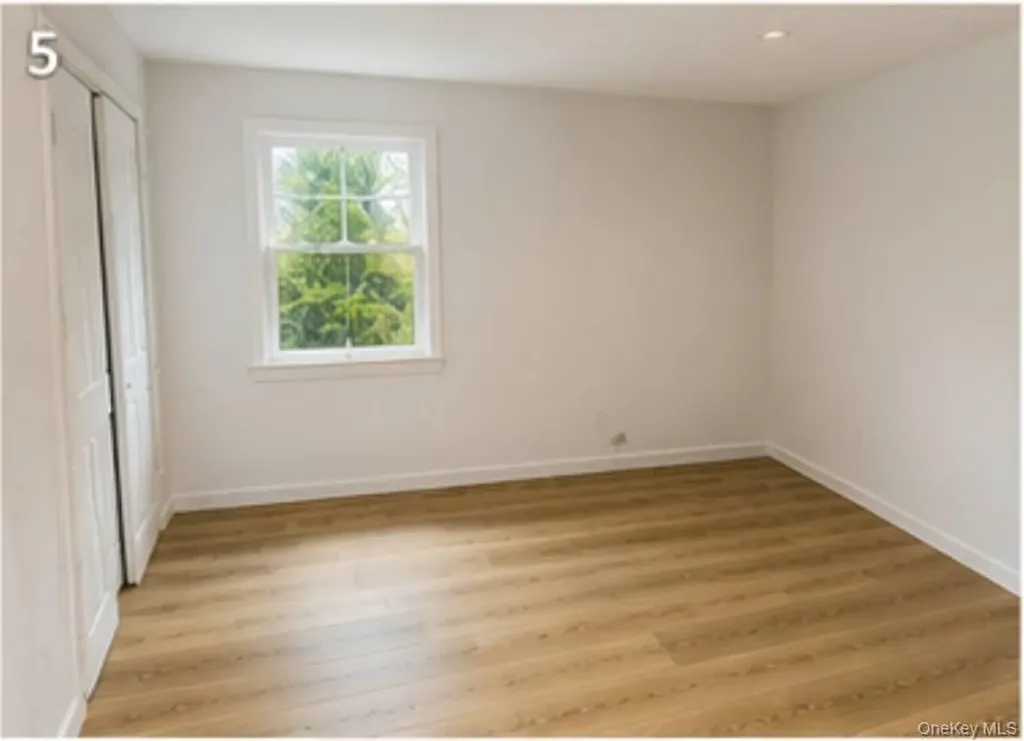 133 Royal Avenue Flanders NY 11901