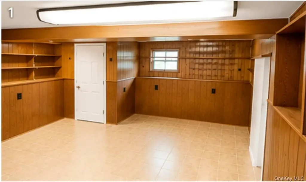 133 Royal Avenue Flanders NY 11901