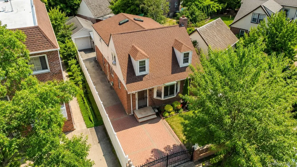 143-18 84th Avenue Briarwood NY 11435