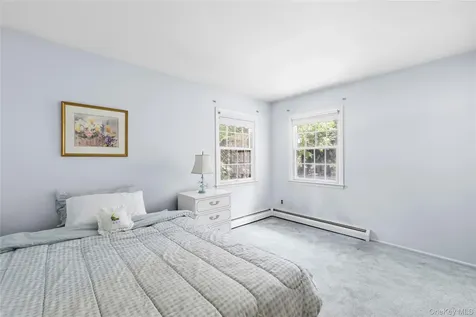 315 Laurel Lane Laurel Hollow NY 11791