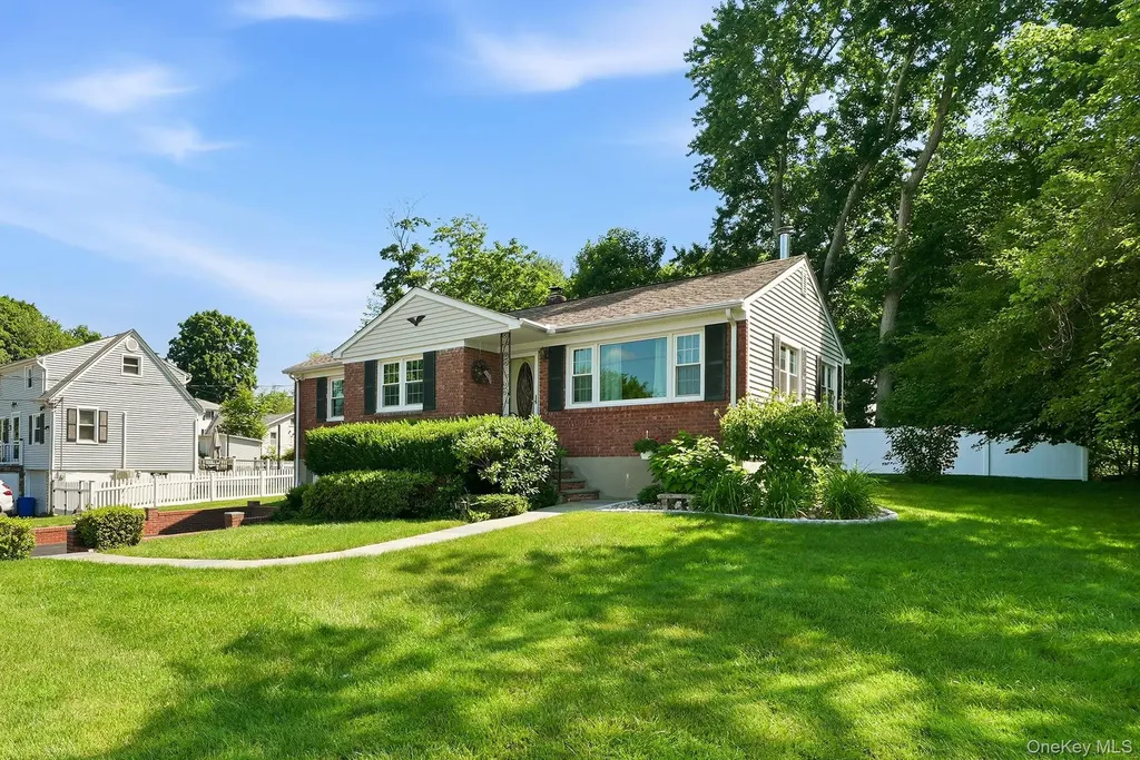 1660 Central Street Yorktown Heights NY 10598