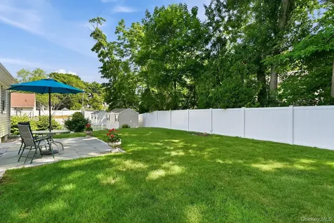 1660 Central Street Yorktown Heights NY 10598