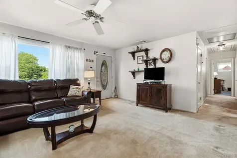1660 Central Street Yorktown Heights NY 10598