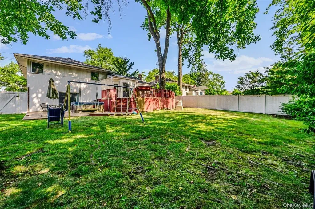 239 Hungry Harbor Road North Woodmere NY 11581