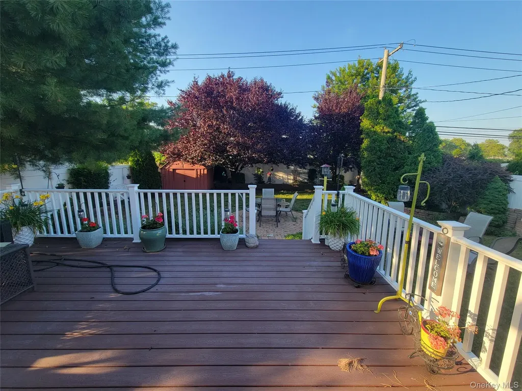 152 Norfeld Boulevard Elmont NY 11003
