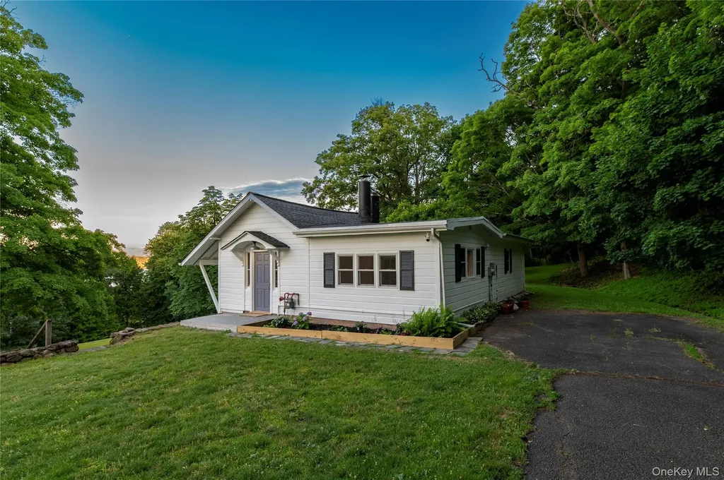 34 Old Mountain Road Nyack NY 10960