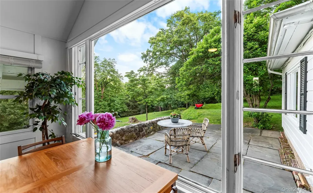 34 Old Mountain Road Nyack NY 10960