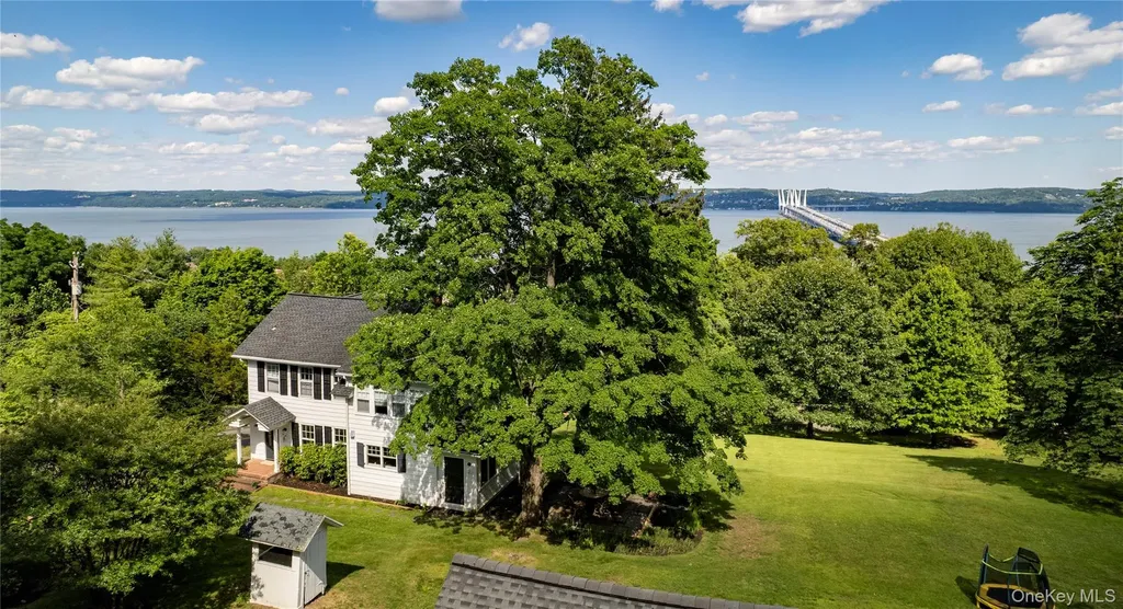 34 Old Mountain Road Nyack NY 10960