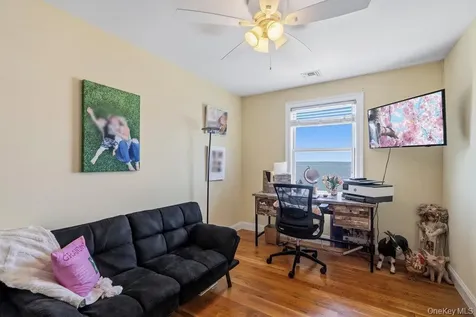 30 Milton Road Babylon NY 11702