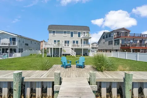 30 Milton Road Babylon NY 11702