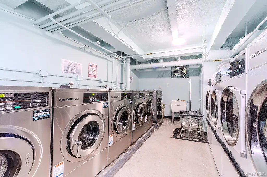 2685 E 7th Street Brooklyn NY 11235